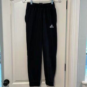 Adidas black joggers with pockets size S